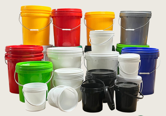 Balde de tinta de plástico de 1,2 KG resistente aos raios UV e resistente a impactos