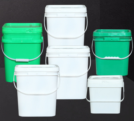 1.2 Kg de balde de plástico quadrado resistente a impactos com alça incluída
