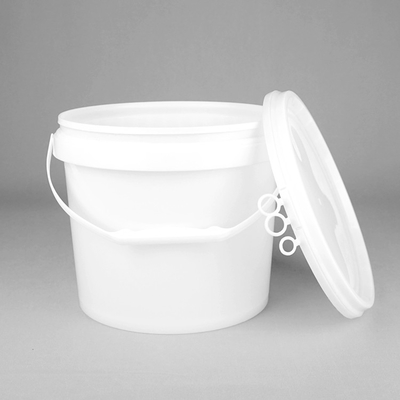 Balde químico redondo para armazenamento de produtos químicos em exterior branco
