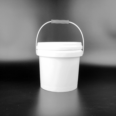 cubeta livre do armazenamento BPA do alimento 2L com embalagem durável dos alimentos para animais de estimação da tampa