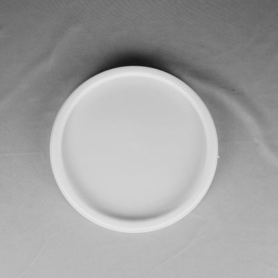 Cubeta bem-vinda do óleo do plástico do polipropileno do ODM do OEM com tampa do bico