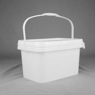 Baldes de plástico branco quadrado resistentes a produtos químicos com impressão IML para opções de armazenamento duradouro