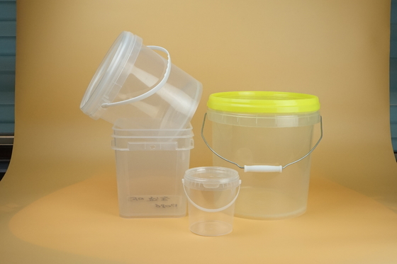 Cubeta plástica transparente visível do produto comestível em vários tamanhos